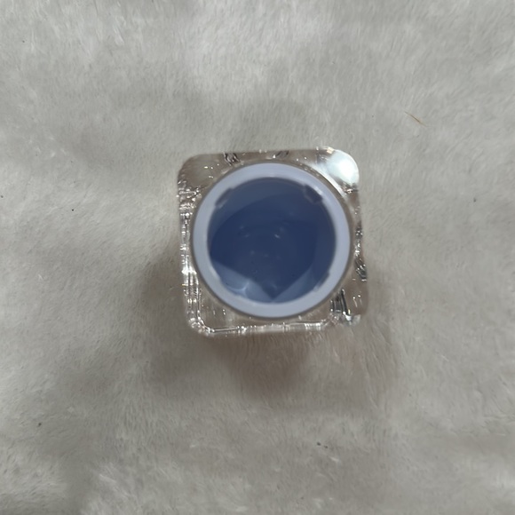 Jlo beauty that Jlo Glow serum 1.5 fl oz.(45 ml) KK2199A - Picture 4 of 7